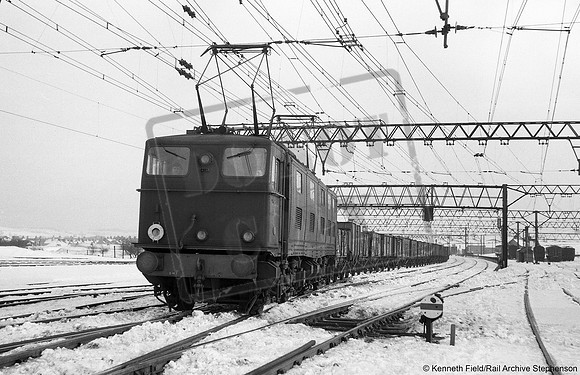 26037 1955-02-26 Penistone