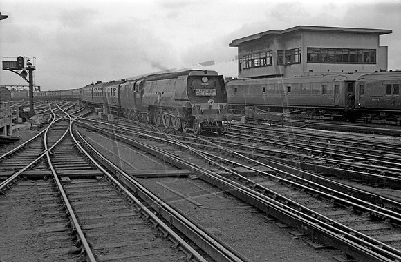 35003 1950s London Waterloo