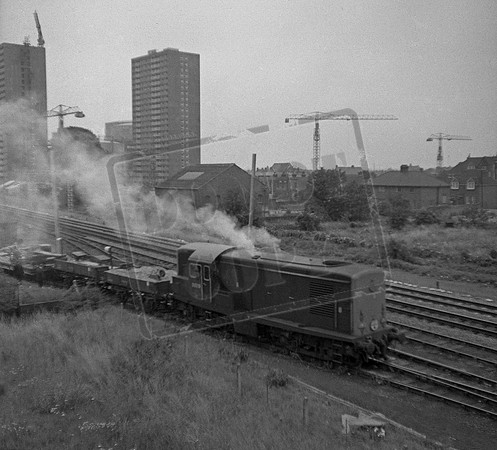 D82xx 1968 Ponders End