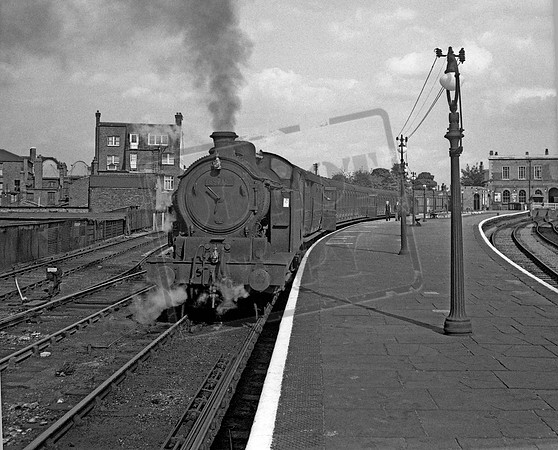 69715 1960-06 North Woolwich