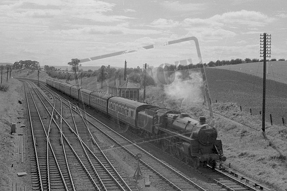 73003 1951-08-18 Standish Junction on 11-12 Bournemouth-Derby-ROneg-1902-BWB-084