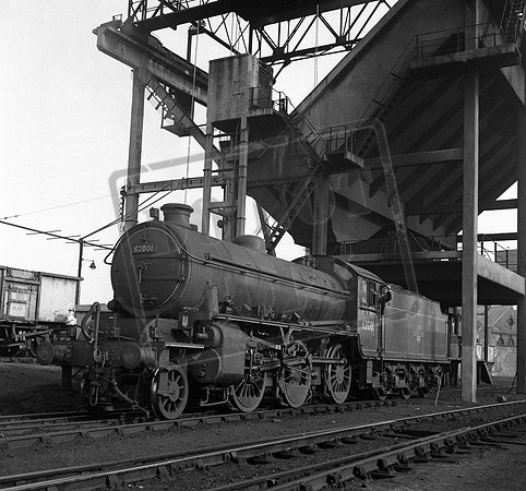62001 1964-06-26 Darlington shed
