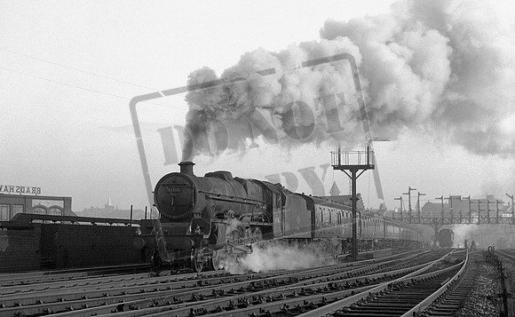 45700 1961 Preston