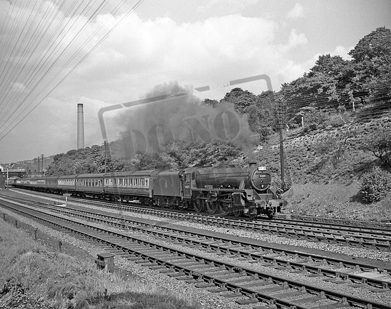 44825 1950s Millhouses