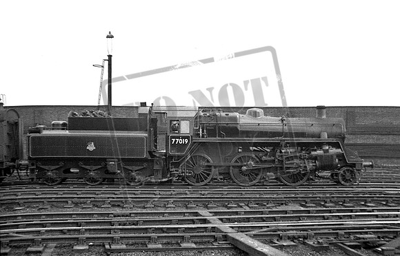77019 1954-09-11 Crewe