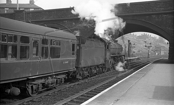 61039 1964-04-18 Rotherham Masborough