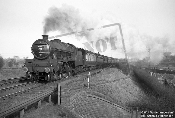 45697 1953c near Watford