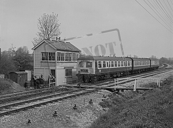 DMU  W51582 1974-04-26 Blatchbridge Junction