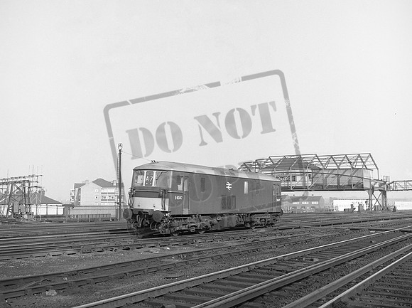 E6047 1960s Clapham Junction