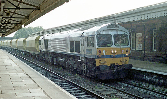 59001 1998-05-21 Westbury