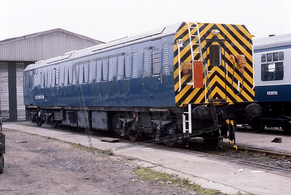 EMU LDB 1980-04-27 Doncaster Works