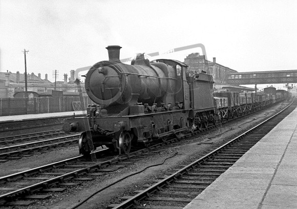 2636 1946-04-23 Swindon