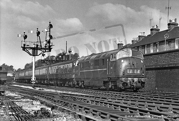 D817 1962-08-31 High Wycombe