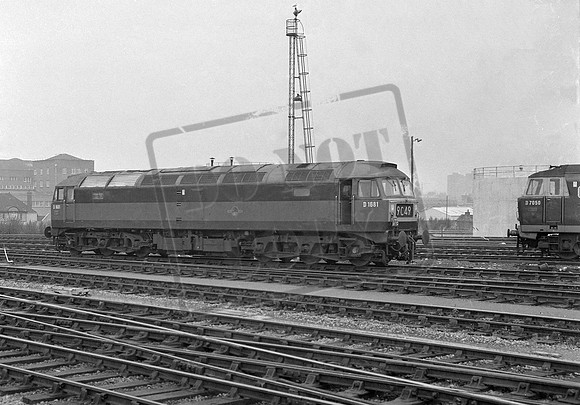 D1681 1966c Bath Road