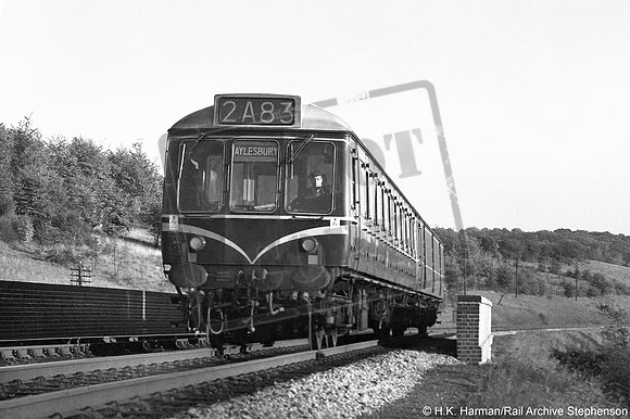 DMU W5502x 1962-10-18 near West Wycombe