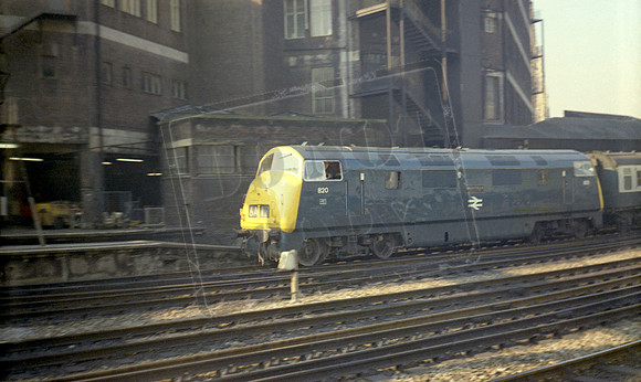 820 1971-09-18 London Paddington