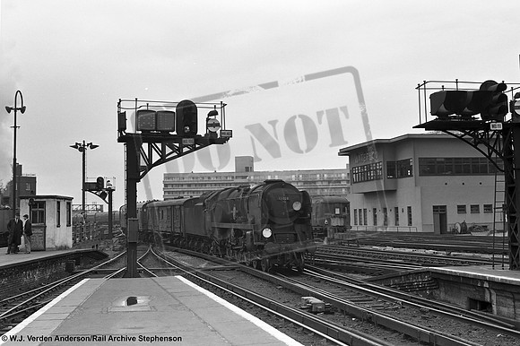 35028 1965c Waterloo