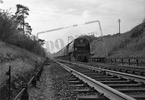 34103 1956-05-24  Hildenborough near Tonbridge
