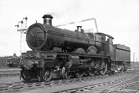 4061 1920s Reading shed