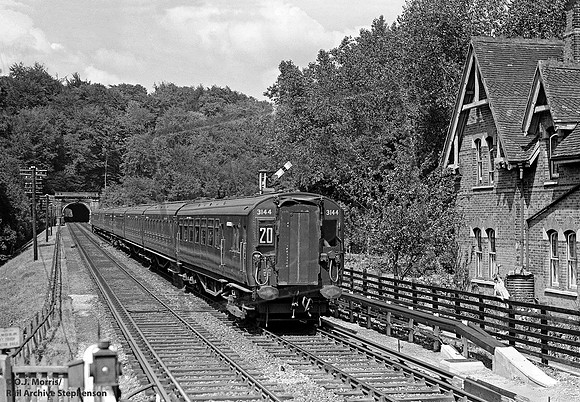 EMU 3144 1938 Mickleham Crossing