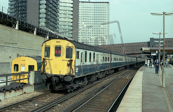DEMU 1007 1979 London Bridge