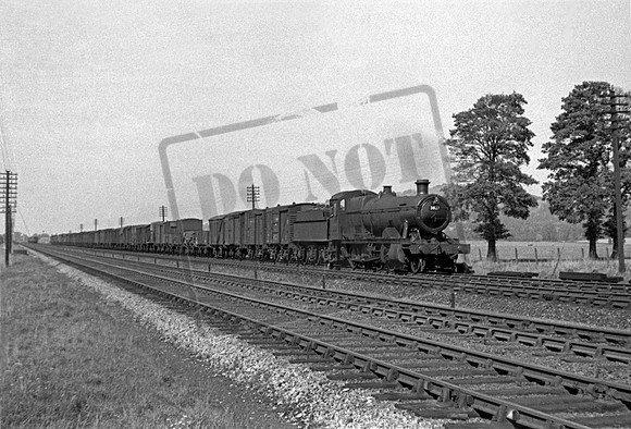 3837 1949-08-13 Naas Crossing near Haresfield