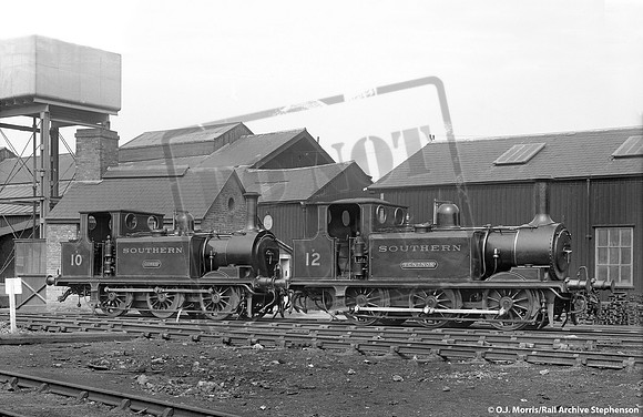 W12 1930s Newport IOW