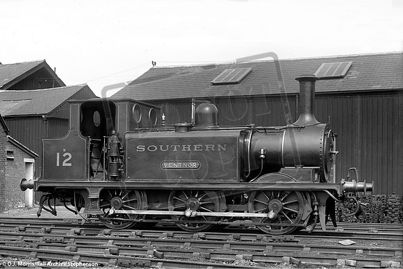 W12 1932c Newport IOW