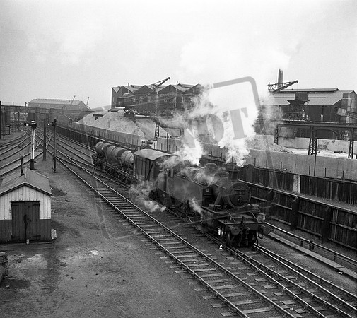 41237 1962-04-16 Widnes