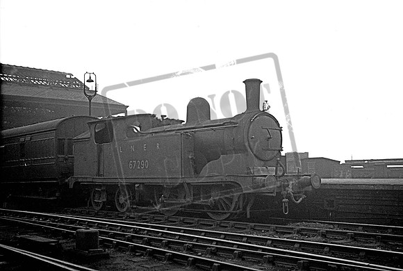 67290 1952 Leeds City