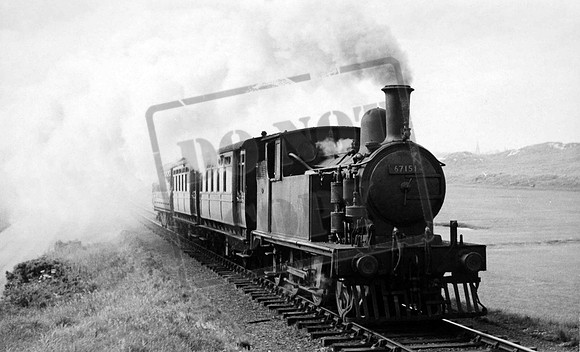 67151 1951-08 near Fraserburgh