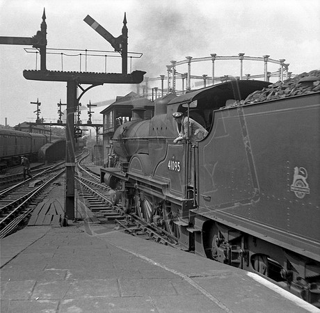 41095 1956-06-25 St Pancras