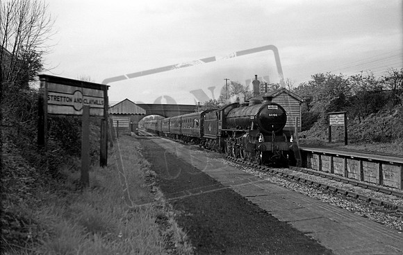 61004 1963-05-11 Stretton and Clay Mills