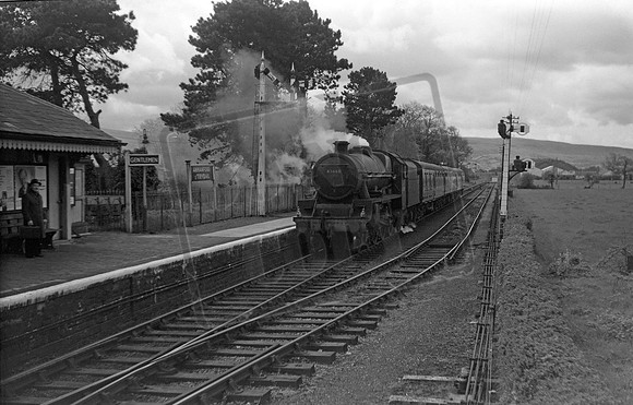 45660 1960s Ammanford and Tirydail