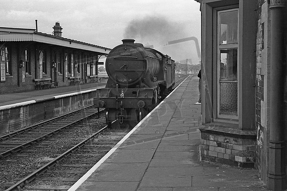 61800 1961-06-18 Brocklesby