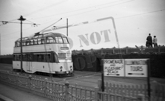 Blackpool tram 1960c-ROneg-1906-321