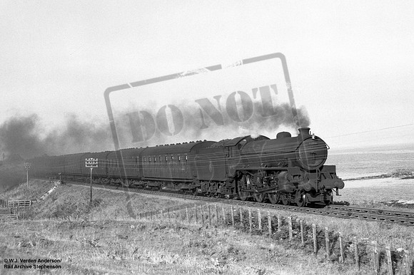 61102 1952c Between St Monans and Elie