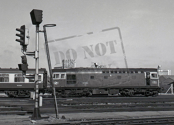 33063 1985-08-17 Bristol TM