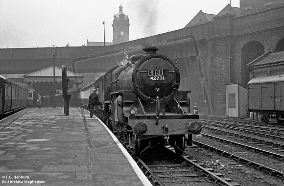 42771 1950s Nottingham Victoria