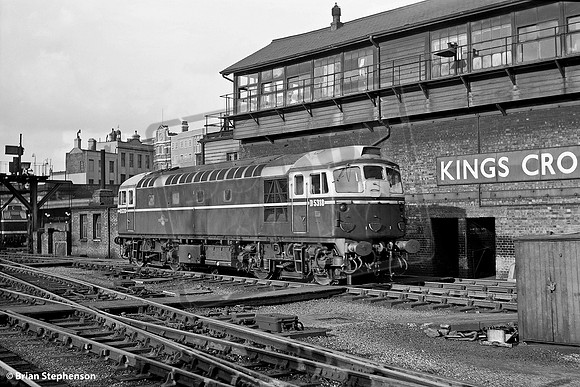 D5318 1960-08-20 Kings Cross