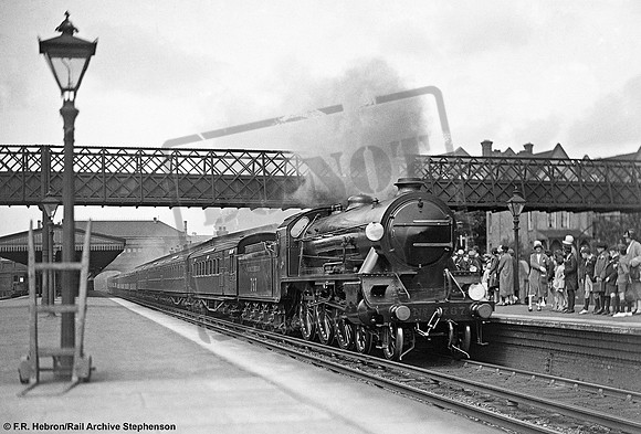 E767 1927 Bromley South