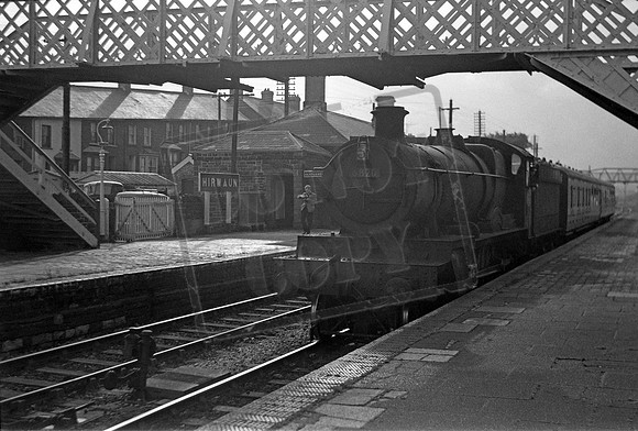 6820 1964-06-10 Hirwaun