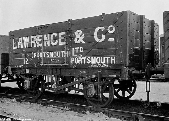 Private Owner wagon Lawrence & Co 1930-06