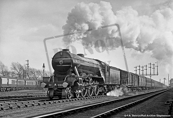 2552 1925-04 Finsbury Park