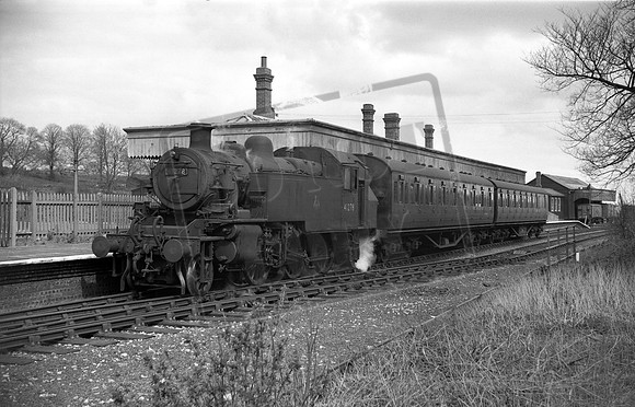 41278 1950s Uppingham