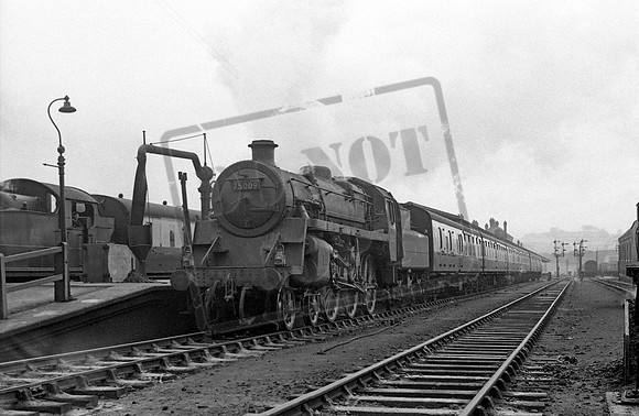 75009 1954-04-02 Pontypool Road