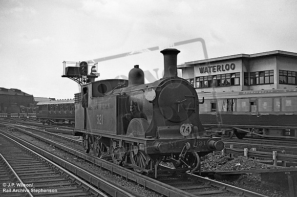 321 1937-07-16 Waterloo