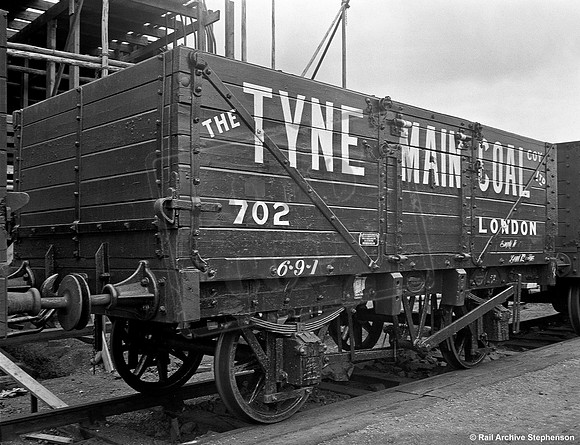 Private Owner wagon Tyne Main Coal Co 1930-07