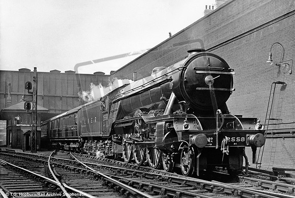 2558 1939-05-08 Nottingham Victoria