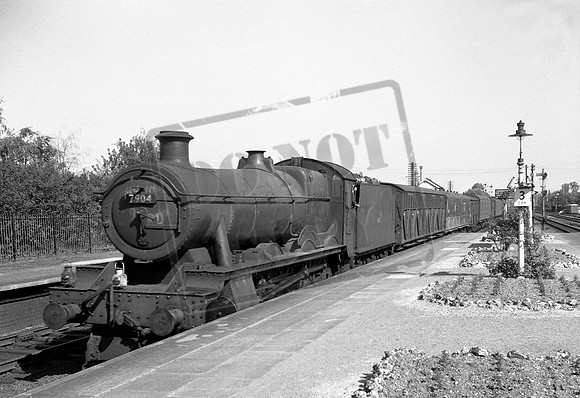 7904 1962-06-03 Tilehurst